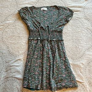 Urban Outfitters XS Floral Dress